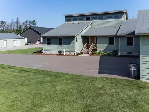 10488 210th St, Milaca, MN 56353 photo 3