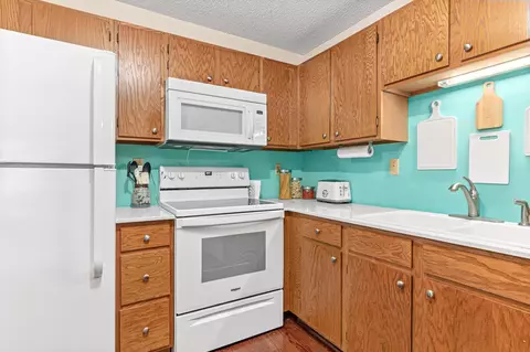 3440 Golfview Dr #116, Eagan, MN 55123 photo 9