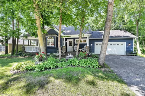 140 Hunters Path, Annandale, MN 55302