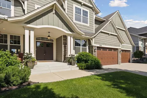 5920 Dunkirk Ln N, Plymouth, MN 55446