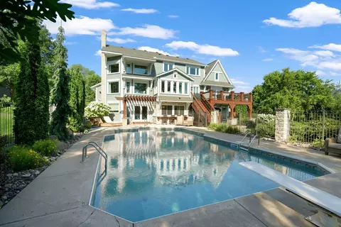 15707 Island View Rd NW, Prior Lake, MN 55372