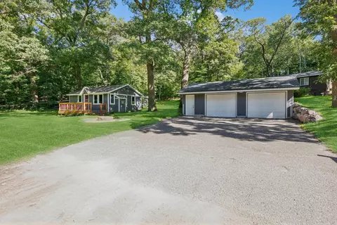 16294 61st St NW, South Haven, MN 55382