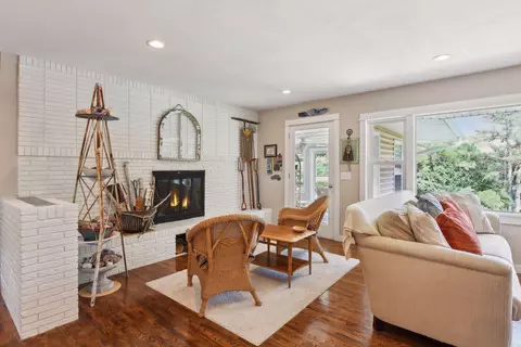 1361 Broadview Ave, Chaska, MN 55318 photo 5