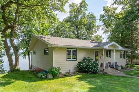 8820 Mogensen Shores Rd, Brainerd, MN 56401