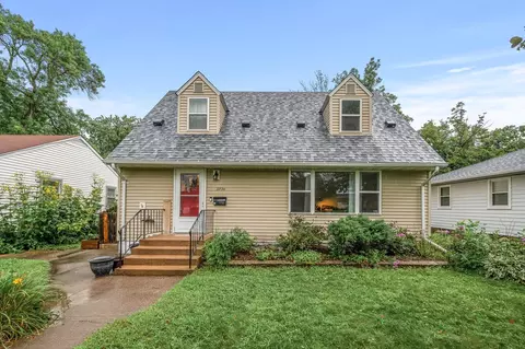 3730 Hubbard Ave N, Robbinsdale, MN 55422