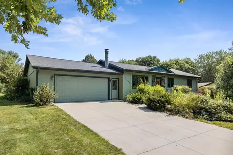 11140 Gettysburg Ave N, Champlin, MN 55316
