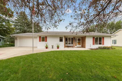 58 Allen Path, Faribault, MN 55021