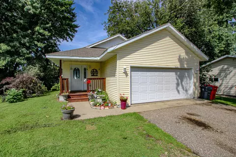 822 Quincy St, Alexandria, MN 56308