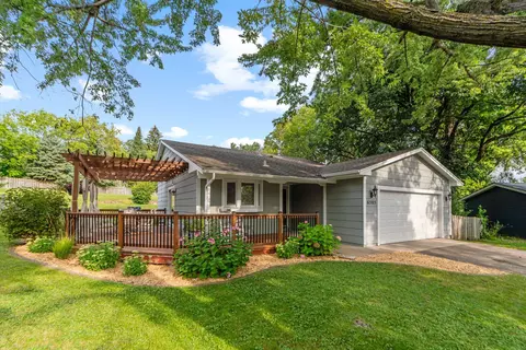6585 Lancaster Ln N, Maple Grove, MN 55369