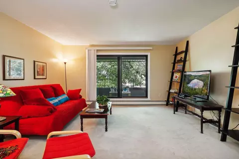 7500 Cahill Rd #322C, Edina, MN 55439