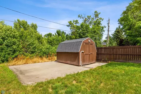 3113 7th Ave N, Fargo, ND 58102 photo 15