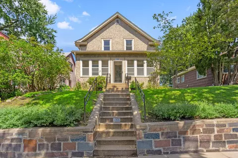 1205 28th Ave NE, Minneapolis, MN 55418
