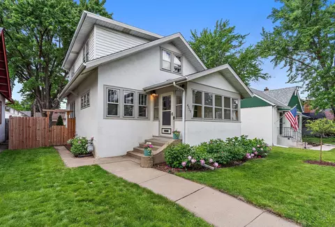 4728 16th Ave S, Minneapolis, MN 55407