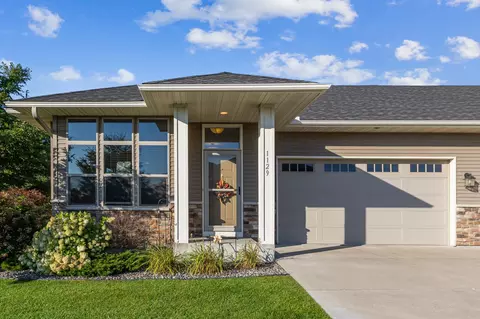 1129 Willowbrook Cir, Delano, MN 55328