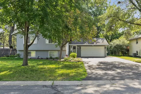 12833 Able St NE, Blaine, MN 55434