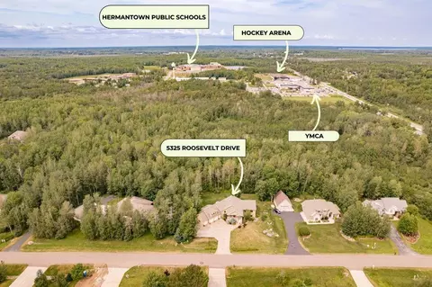 5325 Roosevelt Dr, Hermantown, MN 55811 photo 2
