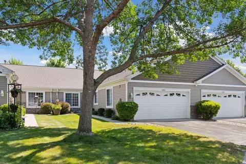 13263 Spencer Sweet Pea Ln, Eden Prairie, MN 55347