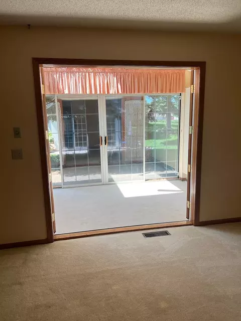 1100 Par Ln, Willmar, MN 56201 photo 20