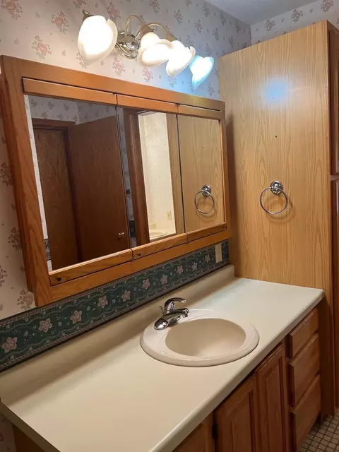 1100 Par Ln, Willmar, MN 56201 photo 29