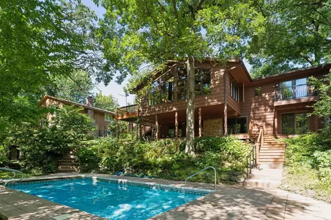 1248 Balsam Trl E, Eagan, MN 55123