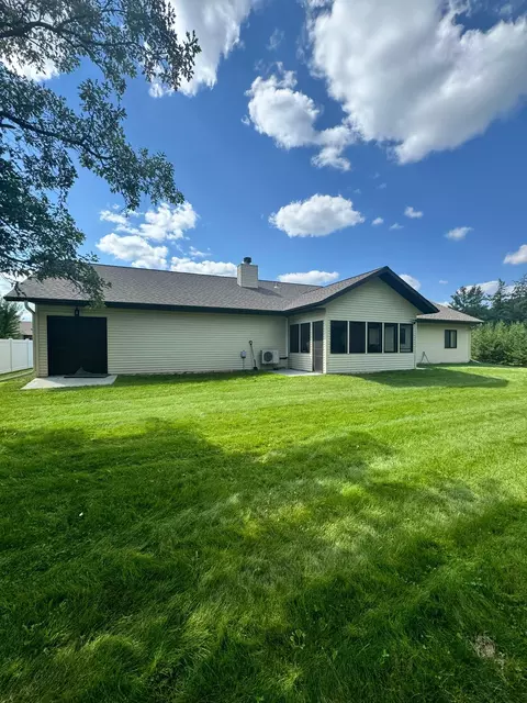 1020 Konshok Loop, Park Rapids, MN 56470 photo 4