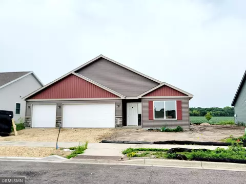 904 Cook St, Saint Peter, MN 56082