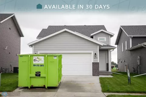 1479 68 Ave S, Fargo, ND 58104