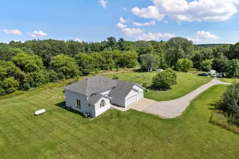 2574 125th Ave, Braham, MN 55006