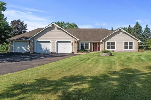 16455 Fortmann Cir NW, Ramsey, MN 55303