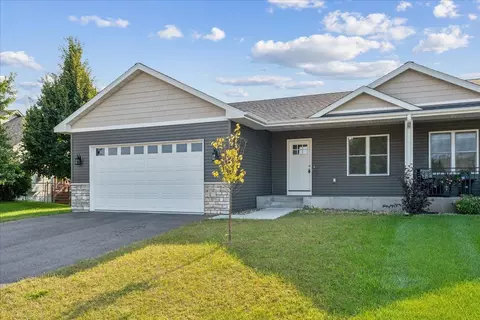 1764 Sequoia Ln, New Richmond, WI 54017