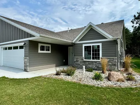 124 Thumper Pond Dr, Ottertail, MN 56571