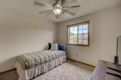 2082 Willow Cir, Centerville, MN 55038 photo 10