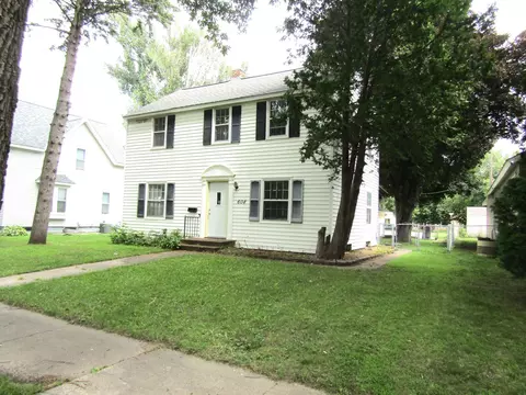 608 N 6th St, Montevideo, MN 56265