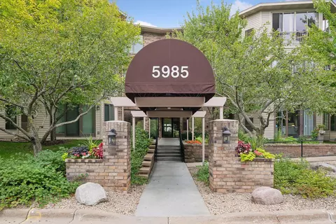 5985 Rowland Rd #201, Minnetonka, MN 55343