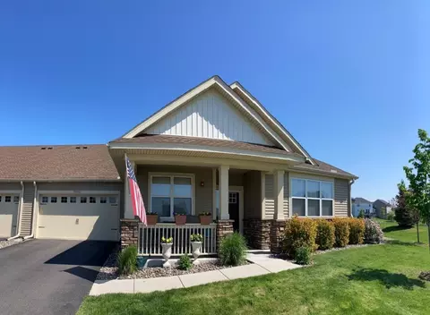 19526 Parkview Ln, Maple Grove, MN 55311