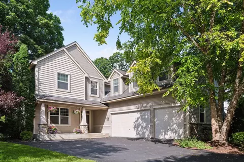 1180 Linden Ln, Victoria, MN 55386