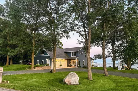 8015 123rd Ave SE, Lake Lillian, MN 56253