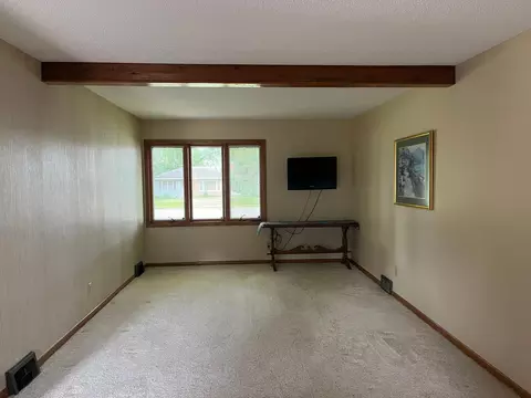 4944 Main St E, Maple Plain, MN 55359 photo 11
