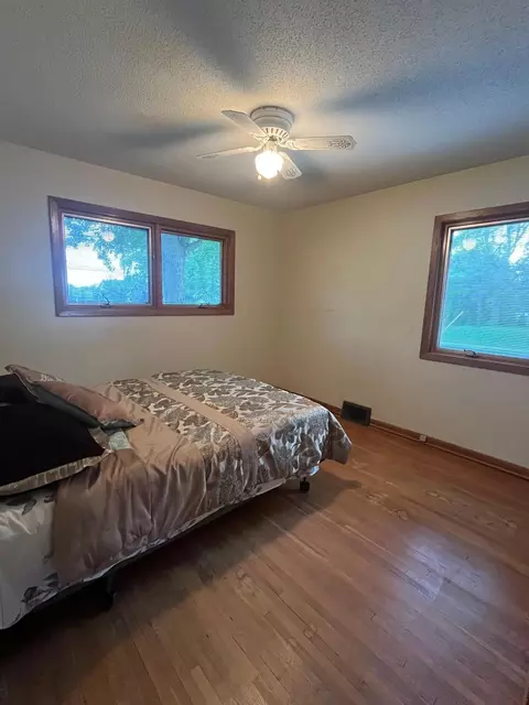 4944 Main St E, Maple Plain, MN 55359 photo 13