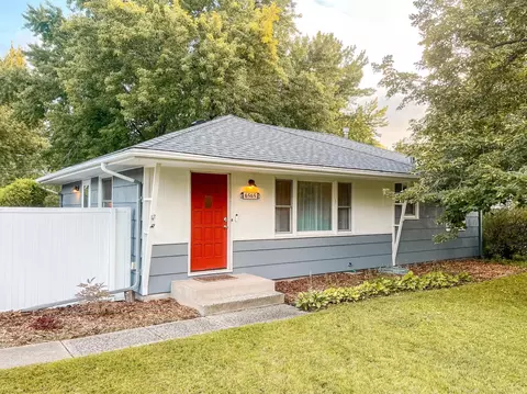 6565 81st St S, Cottage Grove, MN 55016