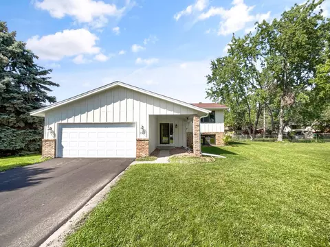 7322 75th Cir N, Minneapolis, MN 55428