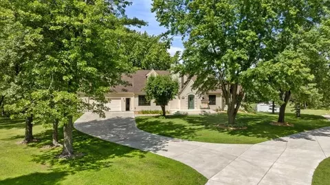 5096 173rd St N, Hugo, MN 55038