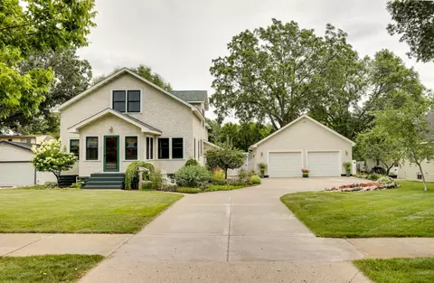 250 Norfolk Ave NW, Elk River, MN 55330