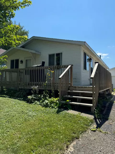 1926 2nd St NW, Rochester, MN 55901