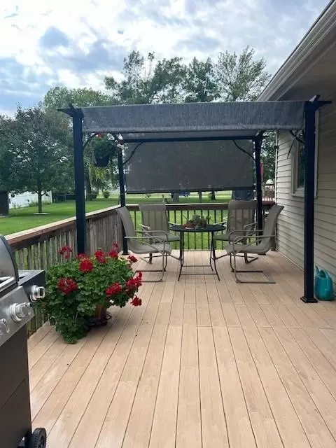914 Spicer Rd, Albert Lea, MN 56007 photo 3