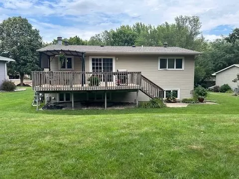 914 Spicer Rd, Albert Lea, MN 56007 photo 2