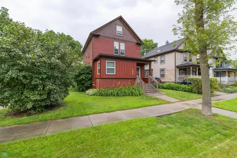 500 14th St S, Fargo, ND 58103
