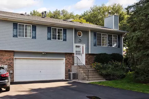 8535 Yalta Ln NE, Circle Pines, MN 55014