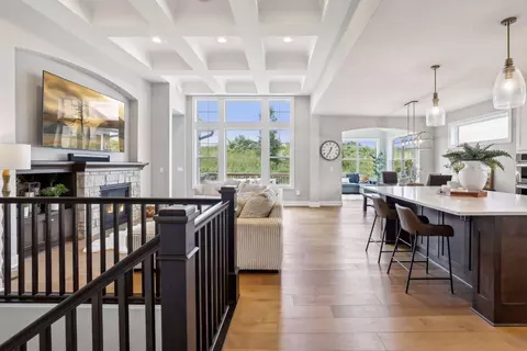 6649 Harvest Trl, Chaska, MN 55318