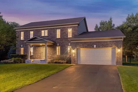 8 Fieldstone Bay, Hudson, WI 54016